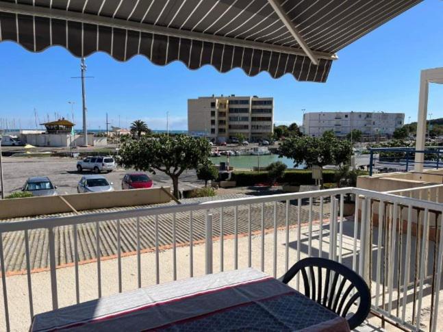 Superbe Appartement Avec Vue Sur Le Port Et Plage Saint-Pierre-la-Mer  Экстерьер фото